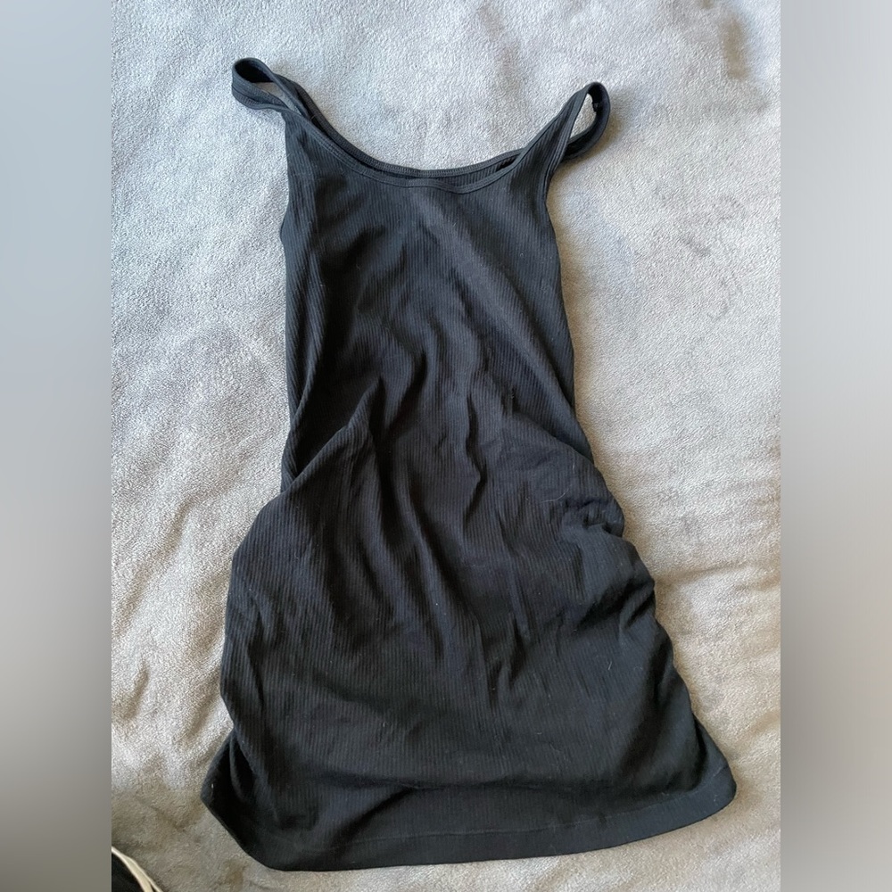 Old navy maternity tank top